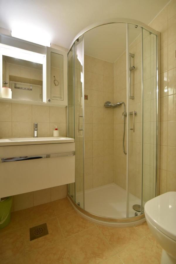 Apartmani Badurina - Crnika Lun  Luaran gambar